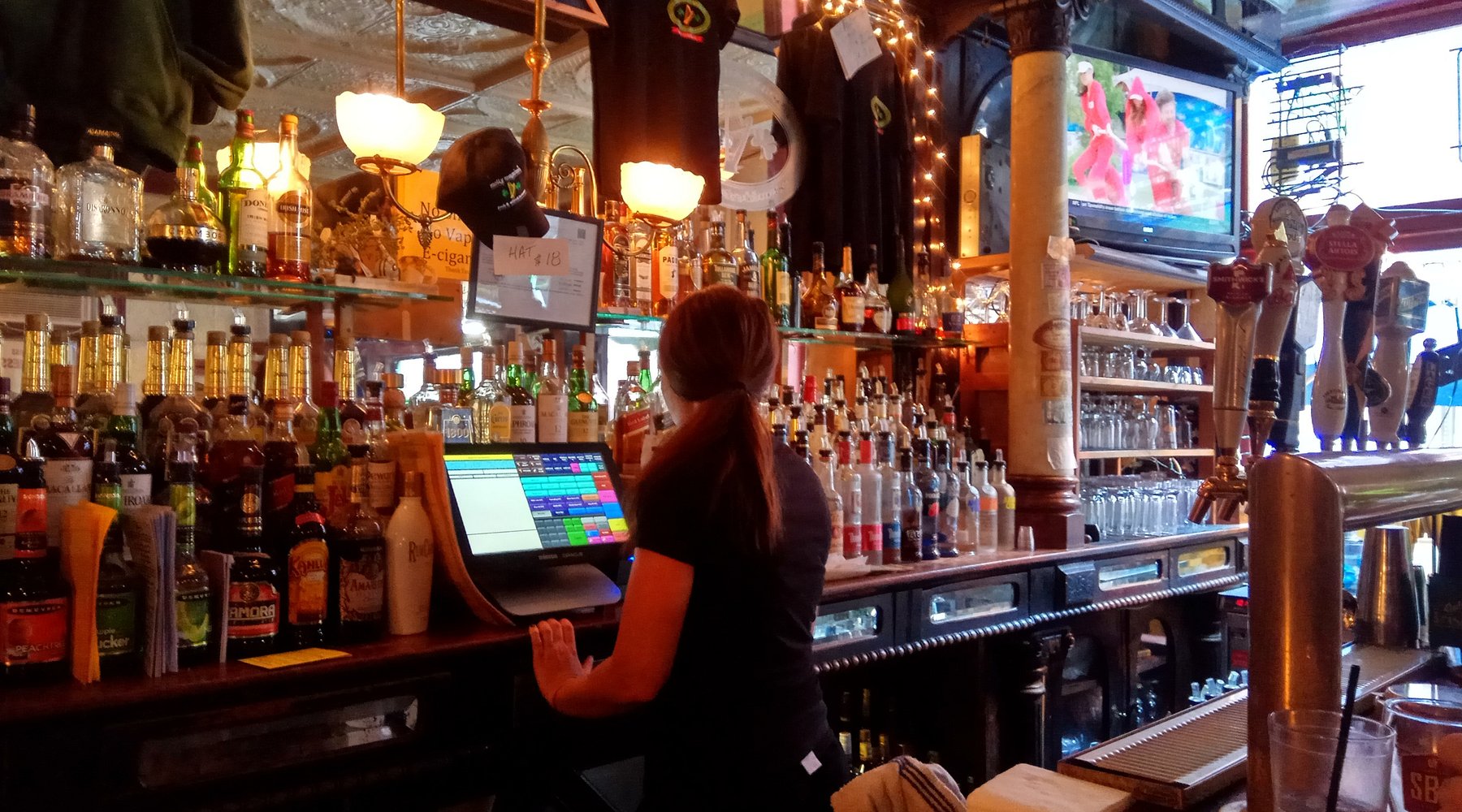 Molly Maguires Pub & Steakhouse