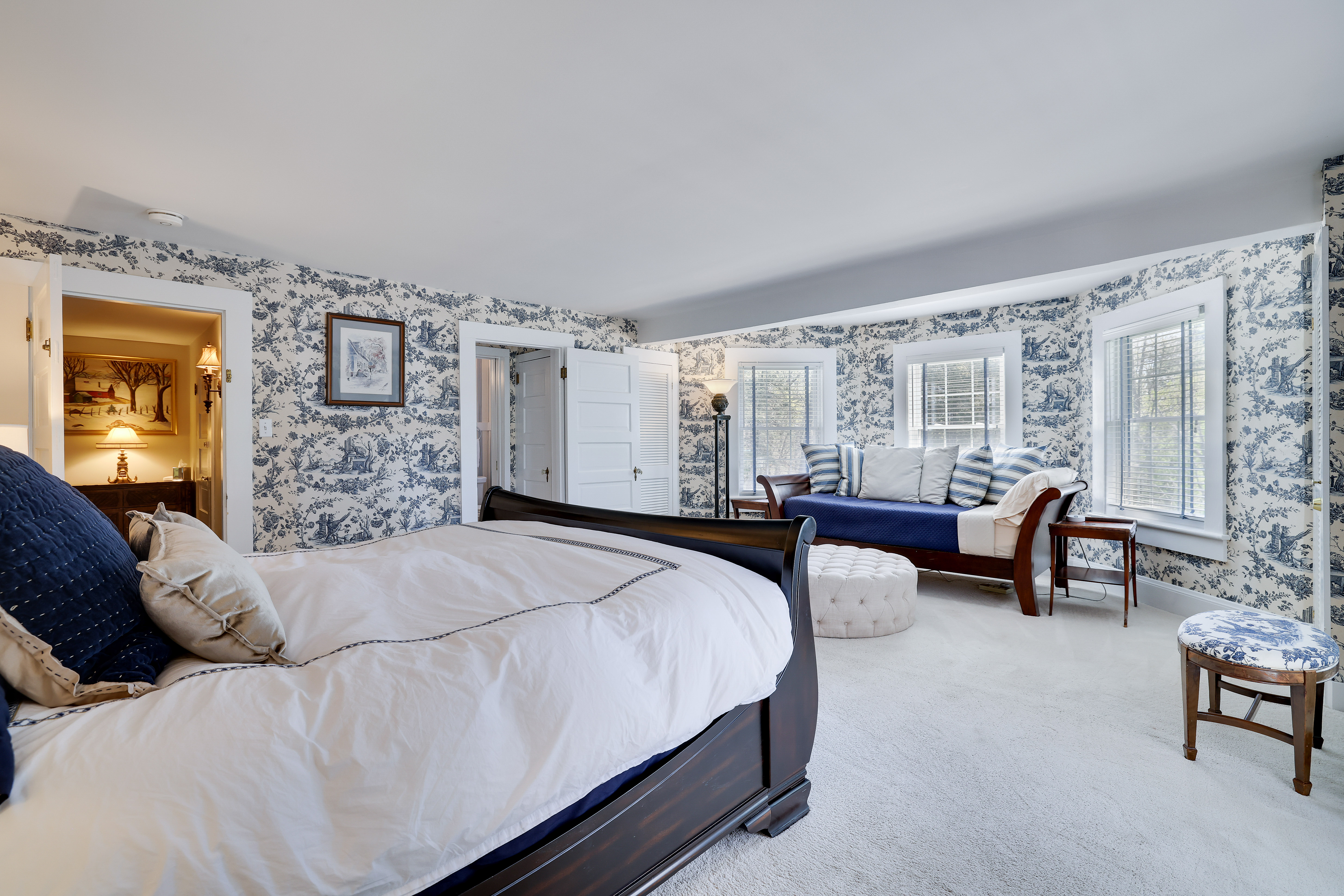 The Grand (king + twin daybed)