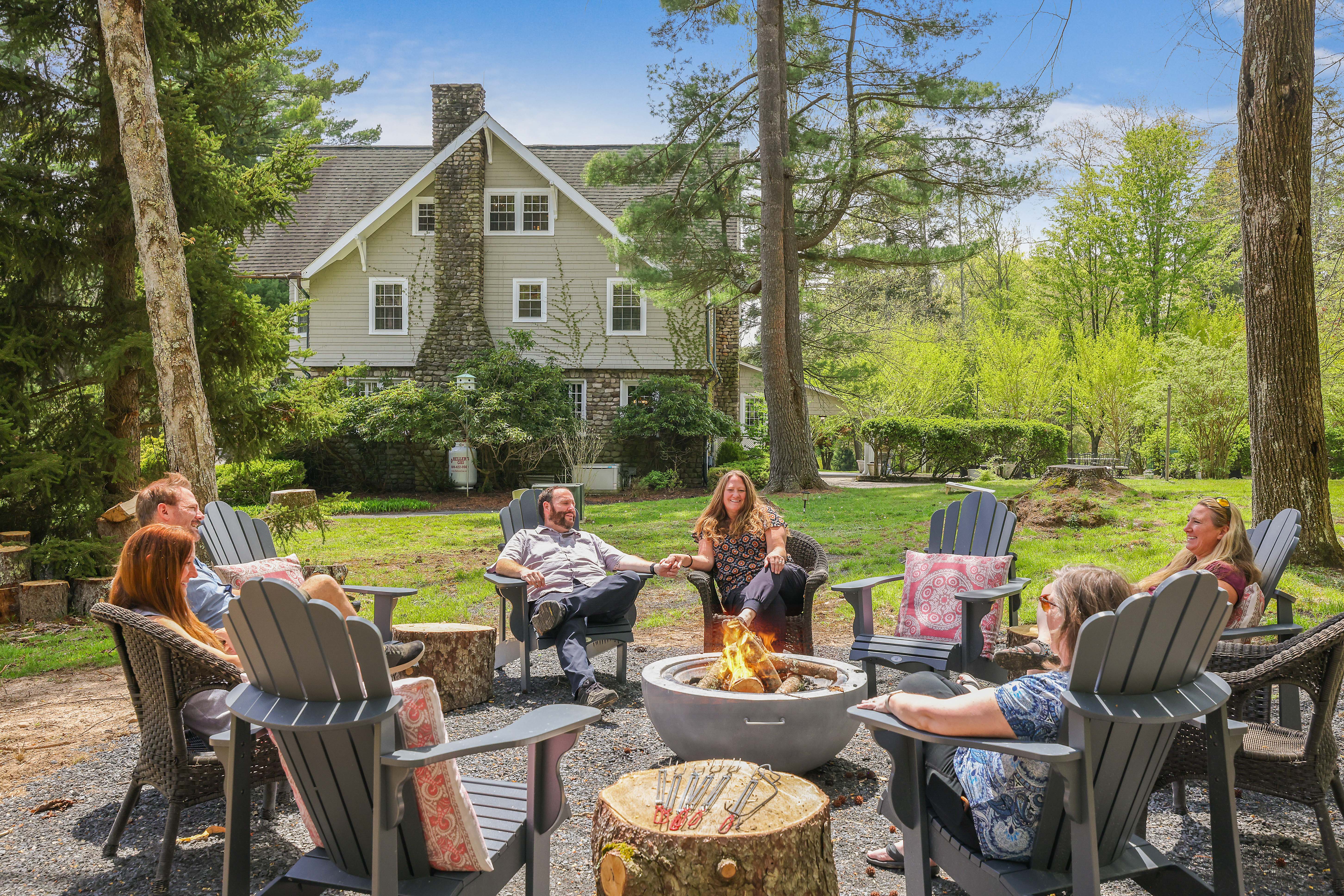 Versatile Spaces to gather for groups of all sizes